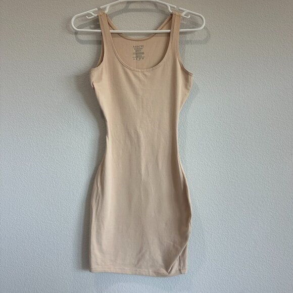 Assets Red Hot Label by Spanx Beige Sleek Slimmer Shapewear Dress Tank Slip - Picture 1 of 3